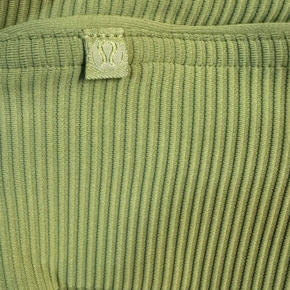 Lululemon Energy Longline Bra Size 2 Ribbed Luxtreme Medium Support B/C Cup NEW - Picture 4 of 14